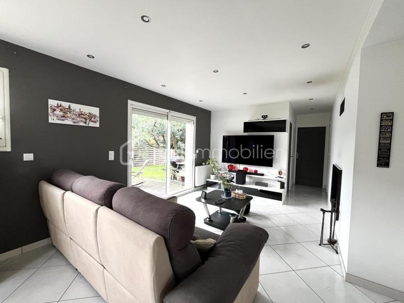 Maison - 166 m² - 7 pièces