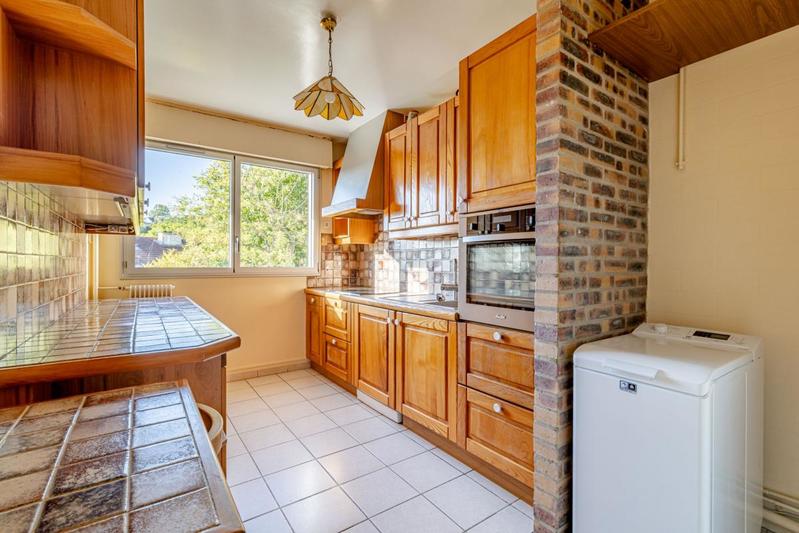 Appartement - 85 m² - 4 pièces