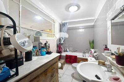 Appartement - 57 m² - 3 pièces