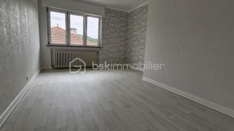 Maison jumelée - 117 m² - 5 pièces