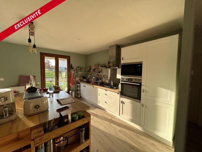 Maison - 100 m² - 6 pièces