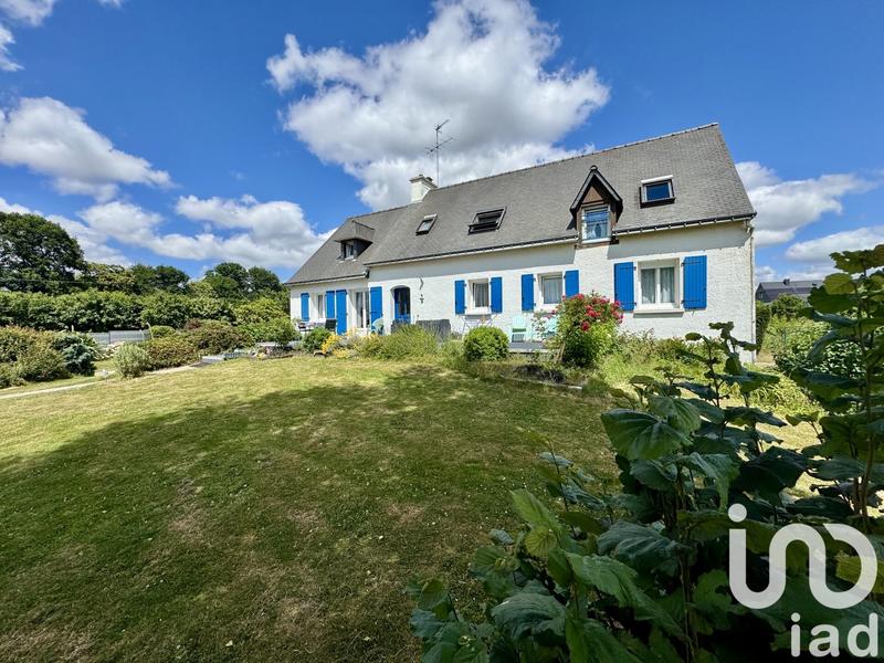 Maison - 192 m² - 9 pièces