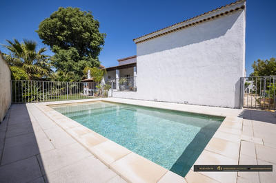 Maison traditionnelle - 143 m² - 5 pièces