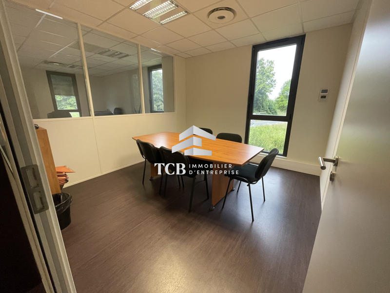 Bureau - 130 m²