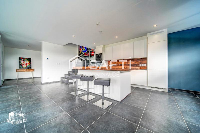 Maison - 112 m² - 5 pièces