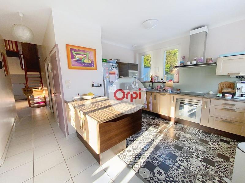 Maison - 145 m² - 5 pièces