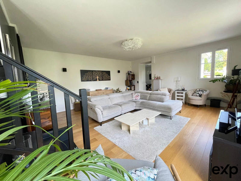 Maison - 164 m² - 7 pièces