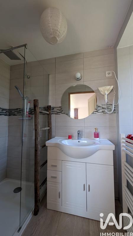 Maison - 263 m² - 4 pièces