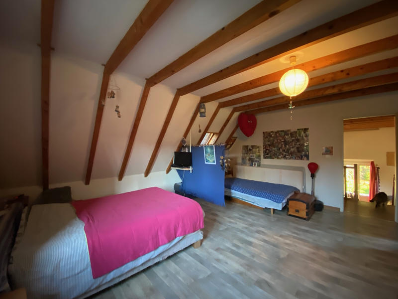 Maison - 265 m² - 10 pièces