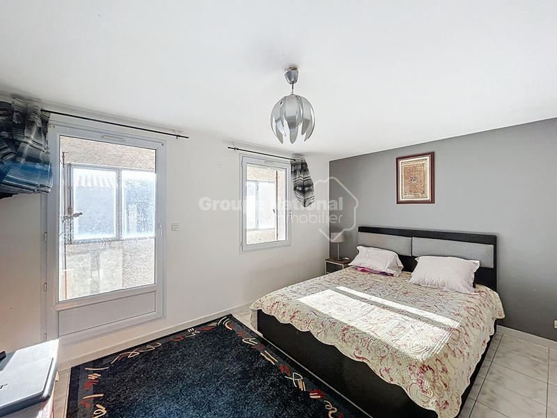 Maison - 99 m² - 5 pièces