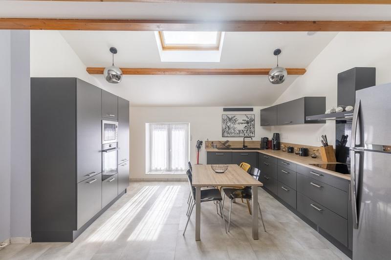 Maison - 170 m² - 5 pièces