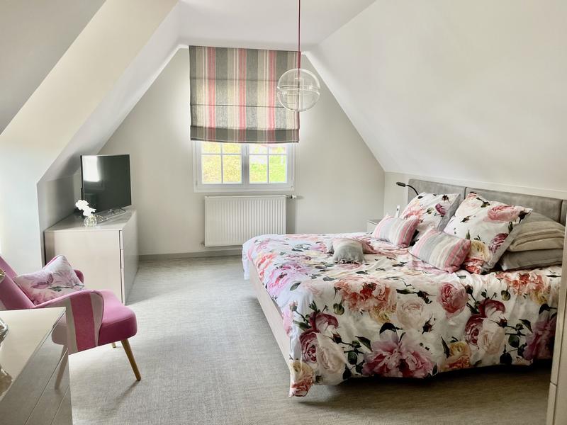 Maison traditionnelle - 221 m² - 7 pièces