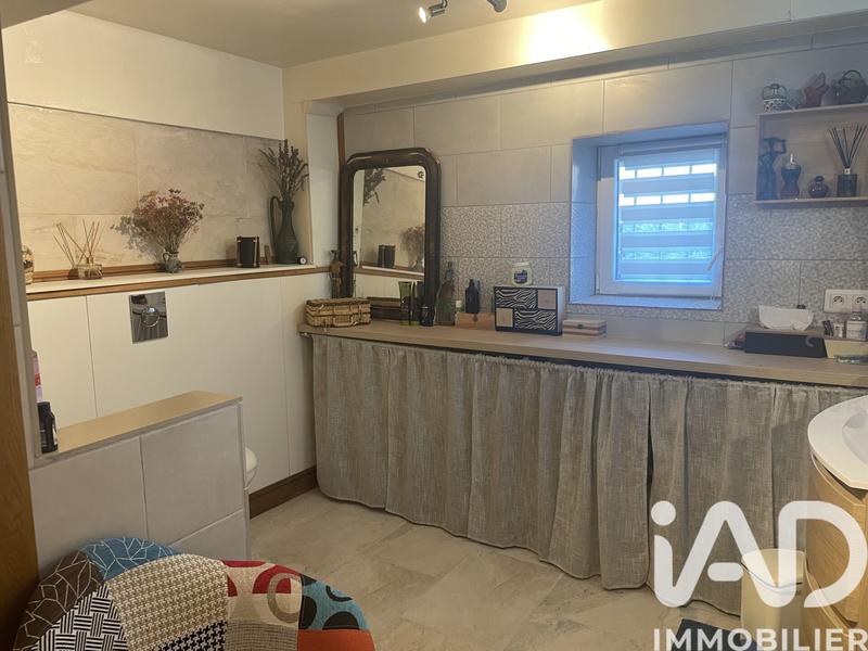 Maison - 205 m² - 7 pièces