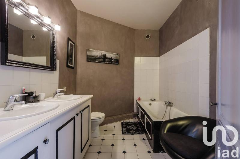 Maison - 157 m² - 6 pièces