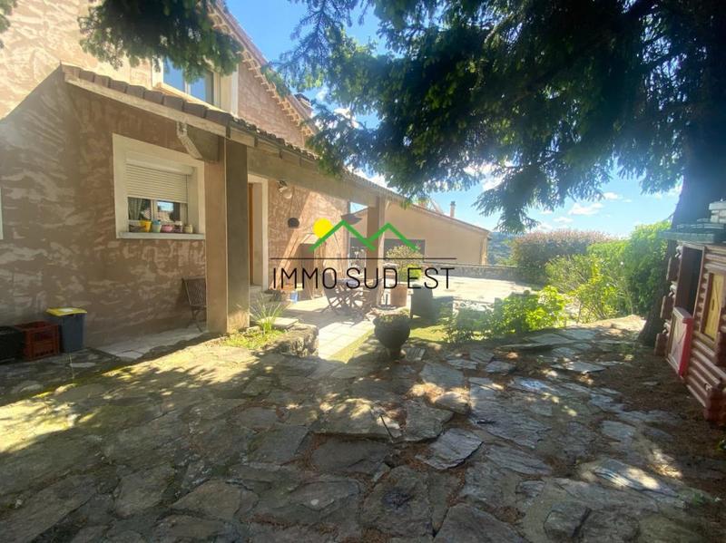 Maison - 120 m² - 6 pièces