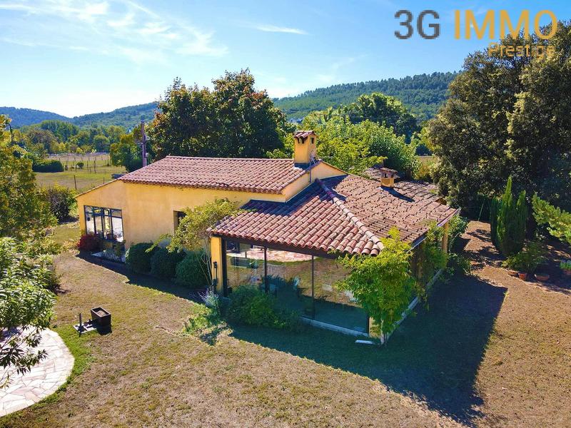 Villa - 192 m² - 5 pièces