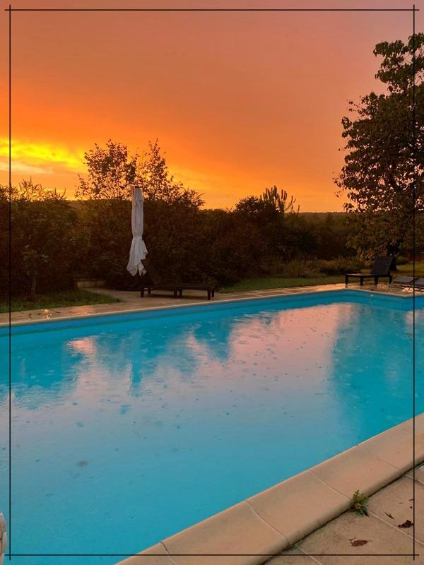 Maison - 480 m² - 10 pièces