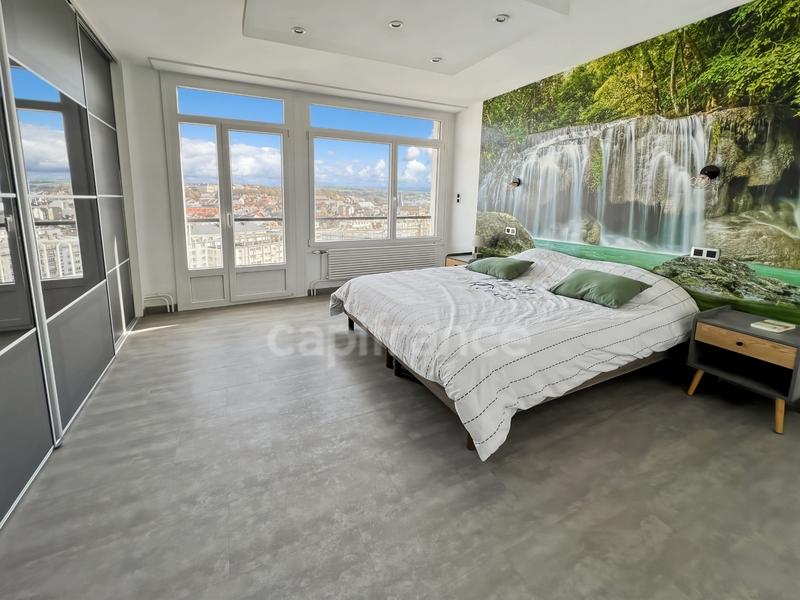 Appartement - 90 m² - 3 pièces