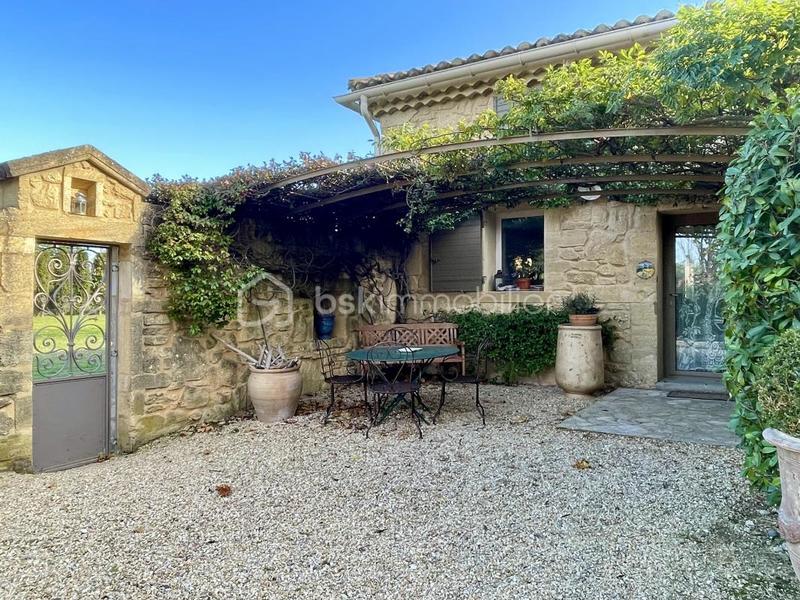 Mas - 545 m² - 18 pièces