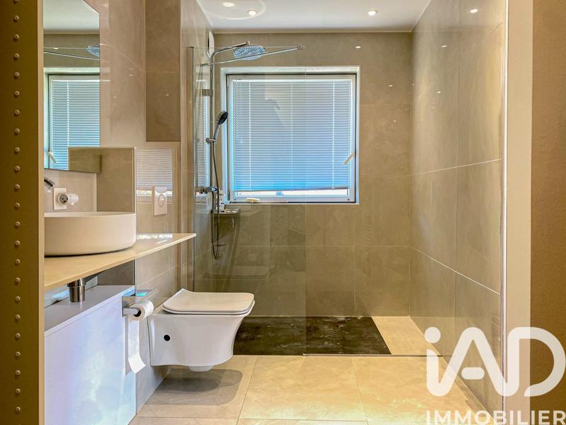 Maison de maîtres - 270 m² - 9 pièces