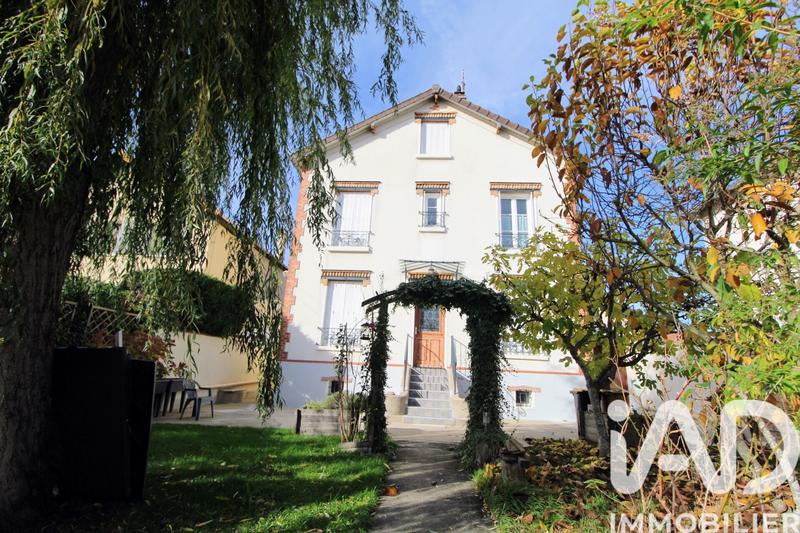 Maison - 159 m² - 6 pièces