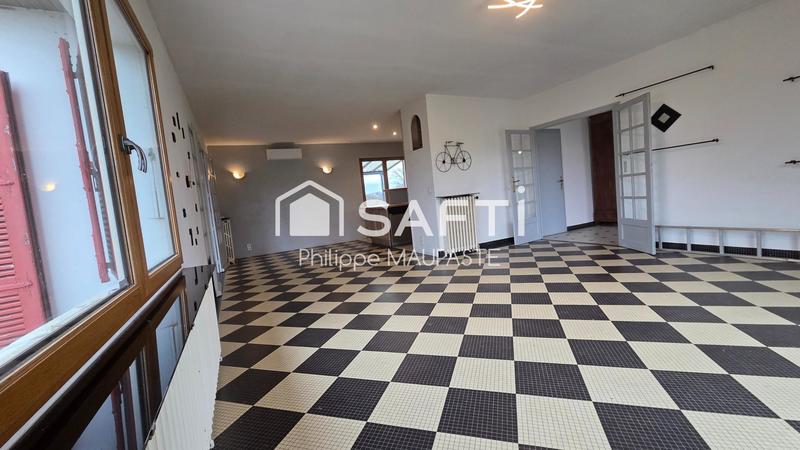 Maison - 152 m² - 5 pièces