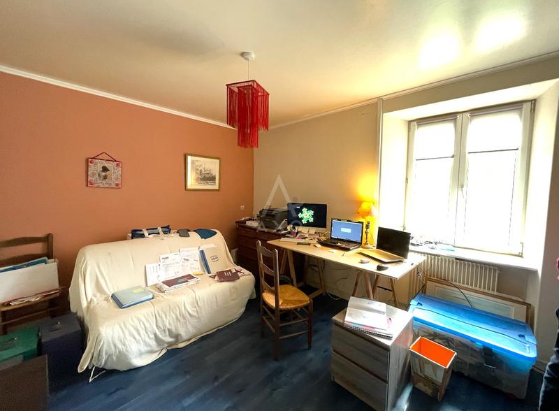 Haras - 250 m² - 11 pièces