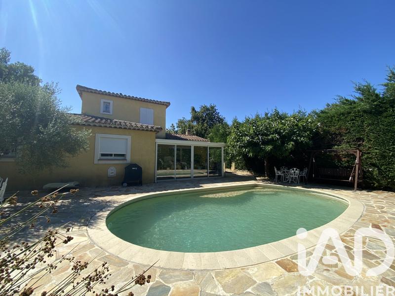 Maison - 101 m² - 3 pièces