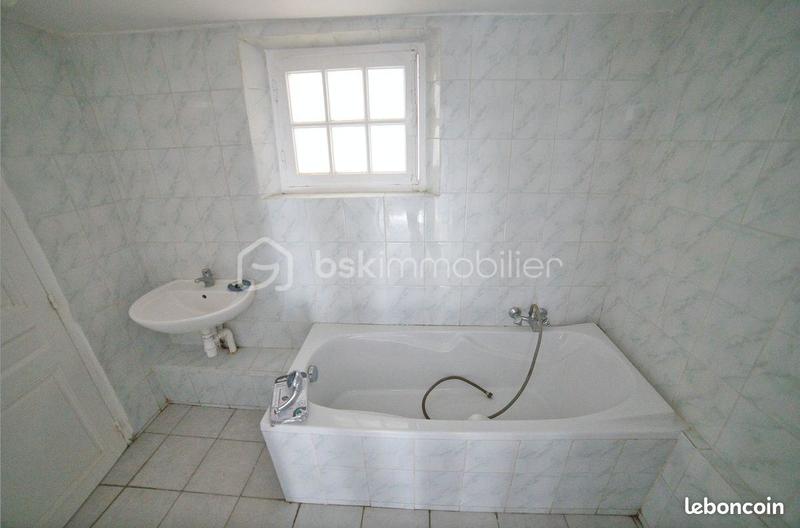 Maison de village - 130 m² - 7 pièces