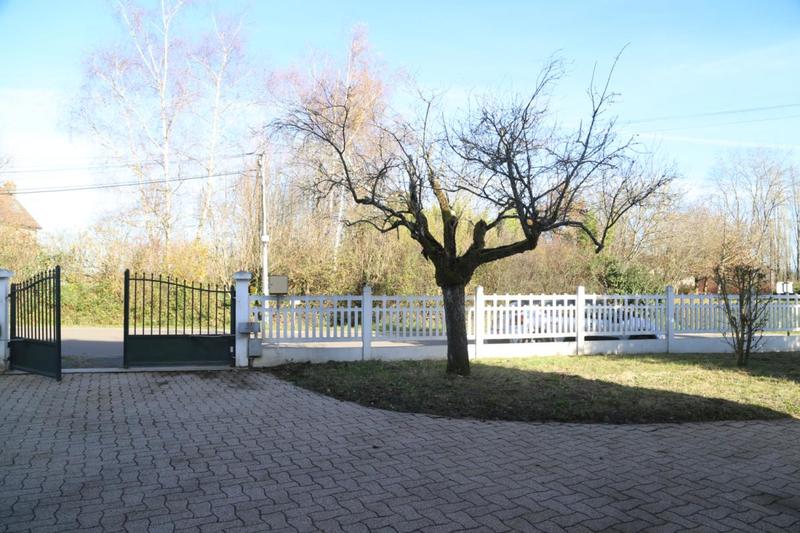 Pavillon - 95 m² - 4 pièces