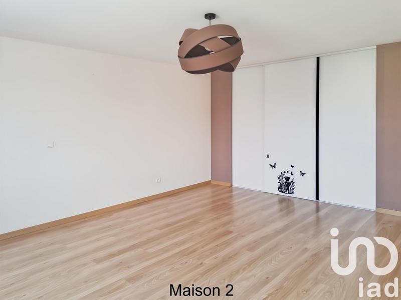 Maison - 266 m² - 10 pièces