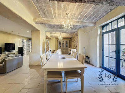 Bastide - 275 m² - 10 pièces