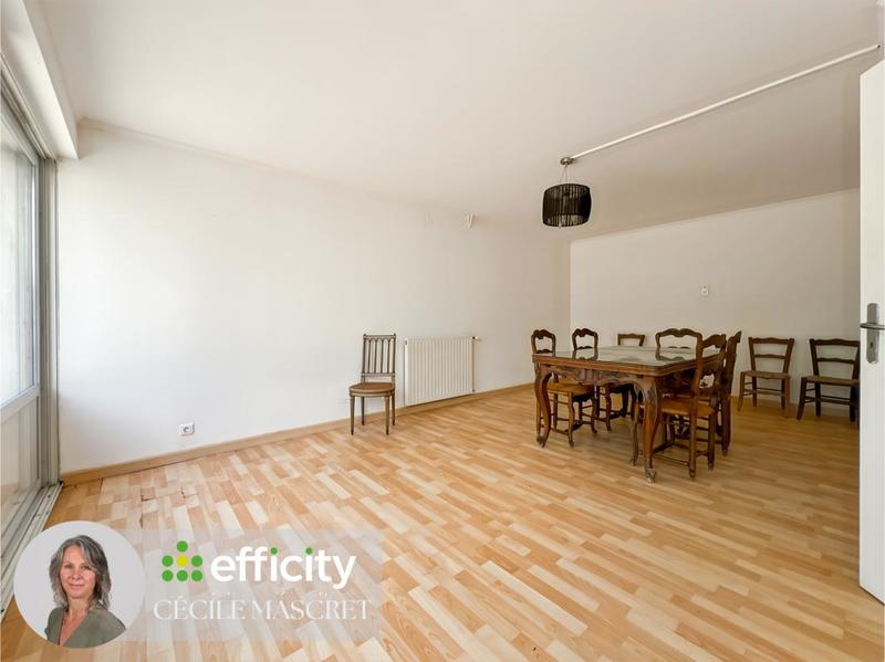 Maison - 182 m² - 7 pièces