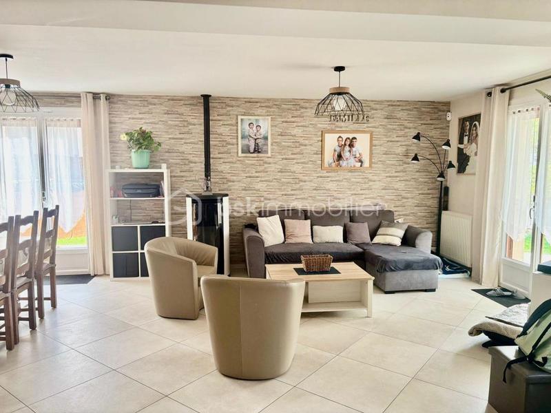 Maison - 127 m² - 7 pièces