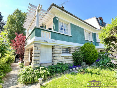 Maison - 111 m² - 6 pièces