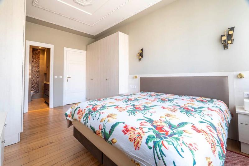 Appartement - 102 m² - 3 pièces