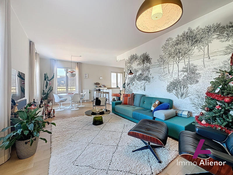 Appartement - 128 m² - 5 pièces