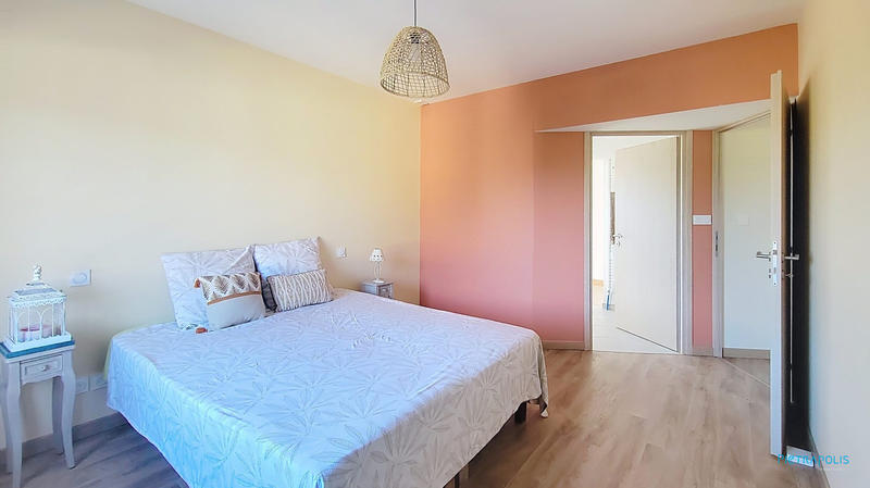 Maison traditionnelle - 186 m² - 6 pièces