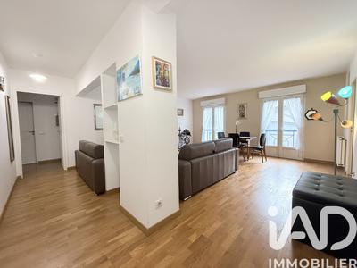 Appartement - 77 m² - 3 pièces