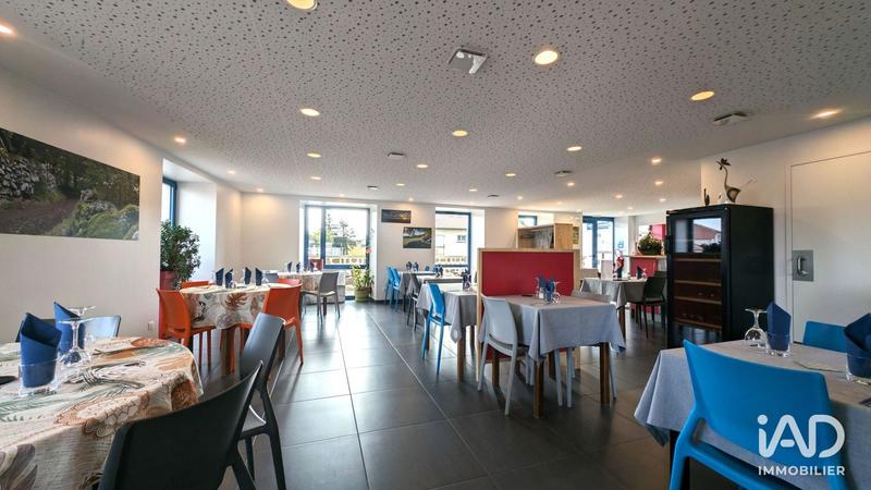 Local commercial - 115 m²