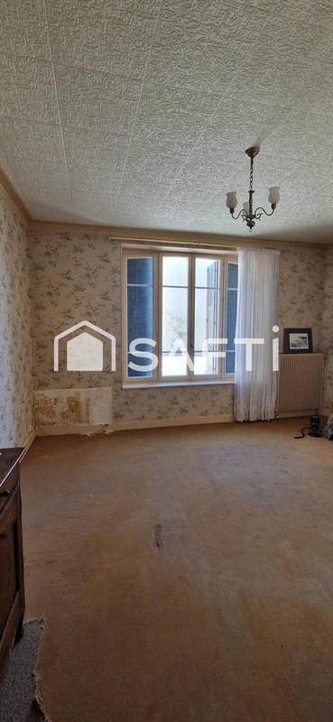 Maison - 150 m² - 11 pièces