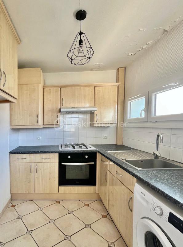 Appartement - 65 m² - 4 pièces