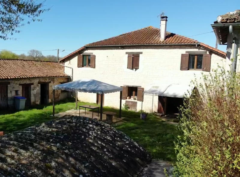 Maison - 195 m² - 4 pièces