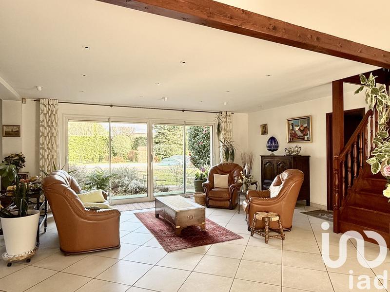 Maison - 206 m² - 7 pièces