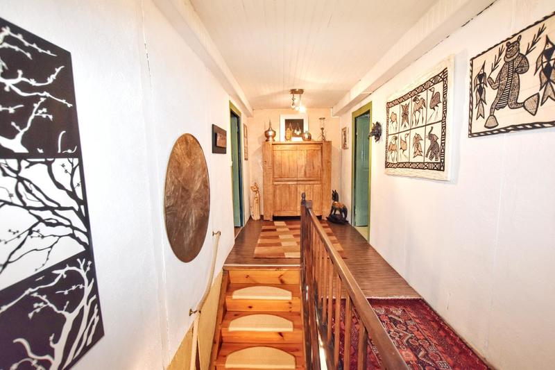 Maison - 200 m² - 8 pièces