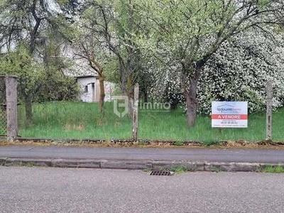 Terrain constructible - 707 m²