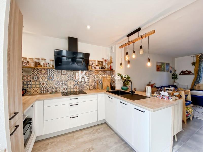 Maison - 64 m² - 4 pièces