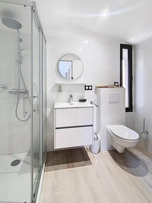 Appartement - 70 m² - 4 pièces