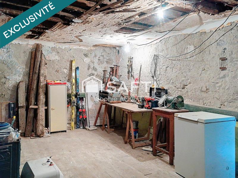 Maison de village - 200 m² - 7 pièces