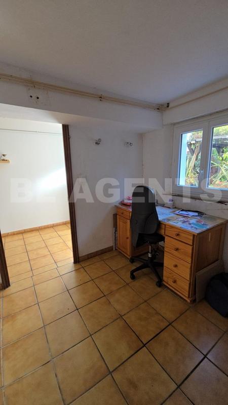 Maison - 200 m² - 5 pièces